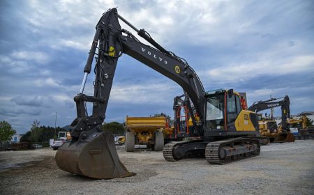 Volvo_EC210FNL5_410054_2025_01