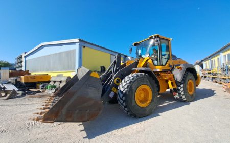 Volvo_L120H_17153_2019_najem_GP_Brlec_082