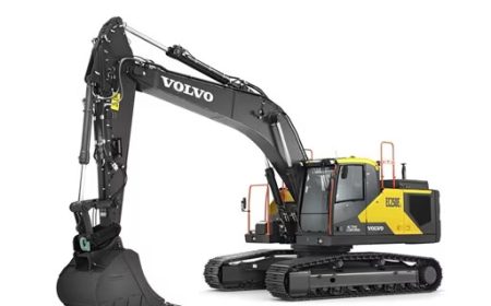 volvo-find-crawler-excavator-ec250e-hybrid-1000x1000