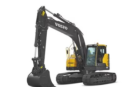 volvo-find-crawler-excavator-ecr235e-t4f-walkaround-1000x1000